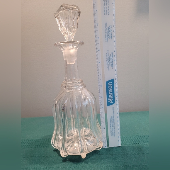 Antique Victorian 1800's Pillar Shape Decanter - Picture 3 of 4